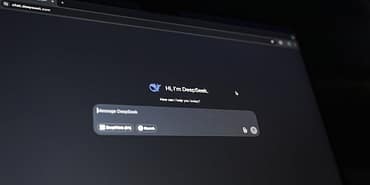 Dijital-Klon-Devrimi-Yapay-Zeka-Sizin-Yerine-Konusuyor-Mesaj-Atiyor-featured