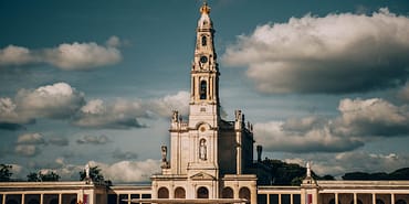 Esra-Erol8217da-Sasirtan-Anlar-Savunmasi-Sirasinda-Fatsa-Reklami-Yapti-featured