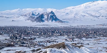 Uzak-Sehir8217in-Yildizlari-Bu-Sahneler-Asla-Unutulmazdi-featured