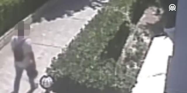 Evden gelen kötü koku vahşeti ortaya çıkardı! Tutuklanan bakın kim çıktı - Resim: 1