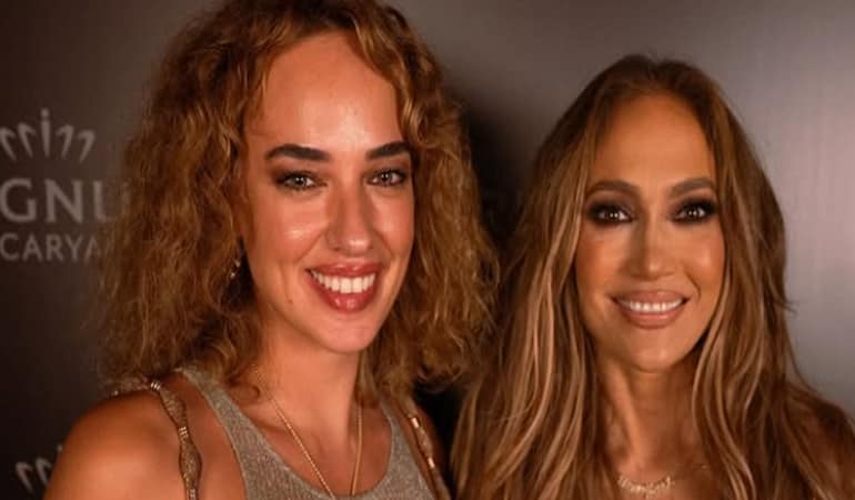 Ünlü oyuncu Seda Bakan çok sinirlendi! 1 milyon TL iddiası çok konuşuldu